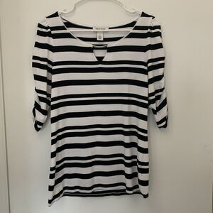 White House Black Market Top Black & White Stripe 3/4 Ruched Sleeve medium